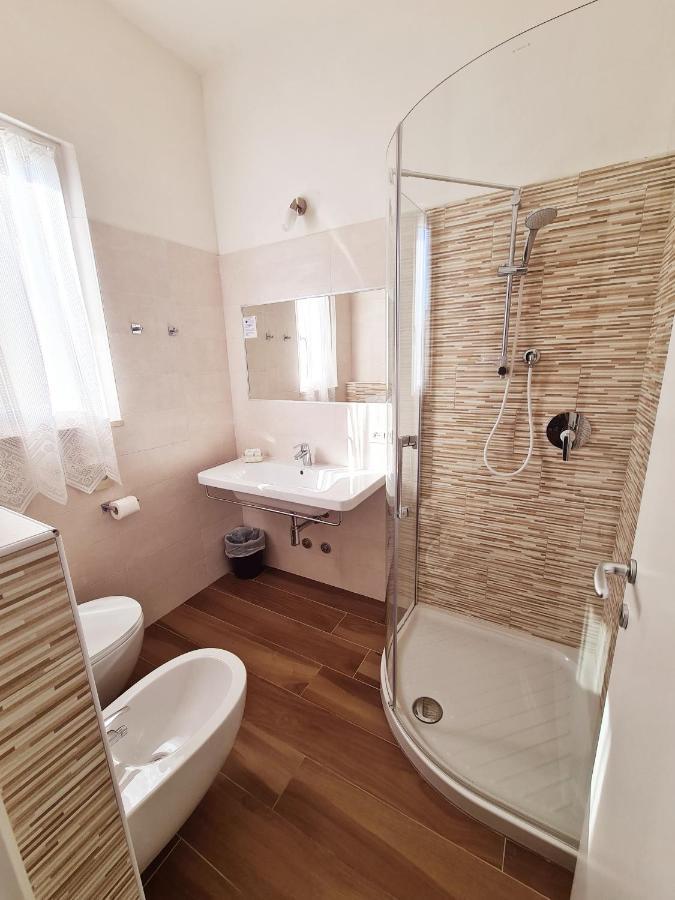 Hotel Camelia Rimini Esterno foto